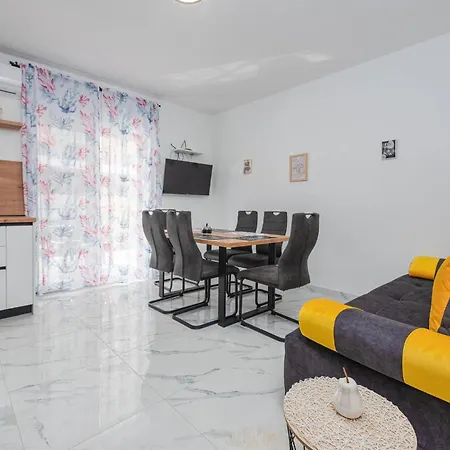 Gorgeous In With Wifi * Zadar