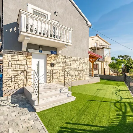 Nyaraló Gorgeous In With Wifi *