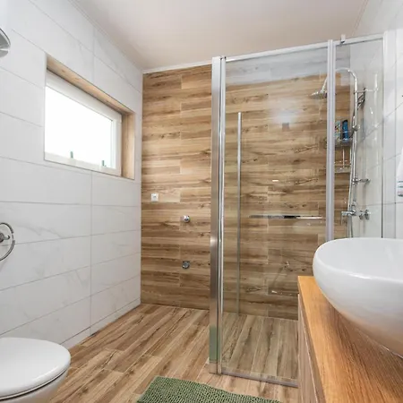 Gorgeous In With Wifi Zára