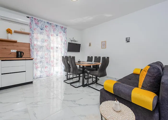 Gorgeous In With Wifi * Zadar