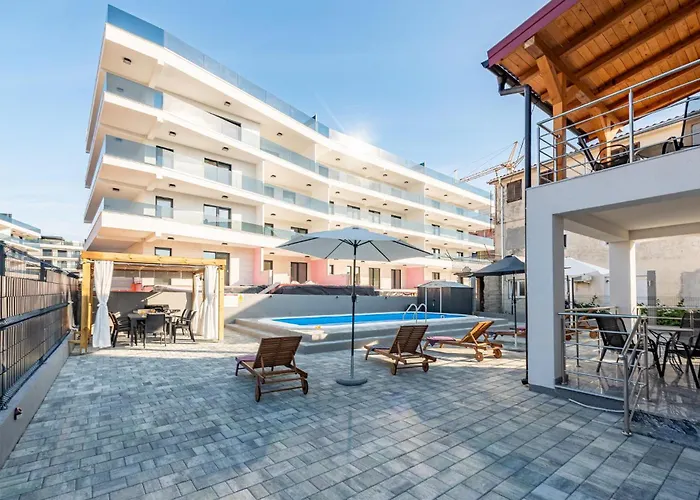 Gorgeous In With Wifi Hébergement de vacances Zadar